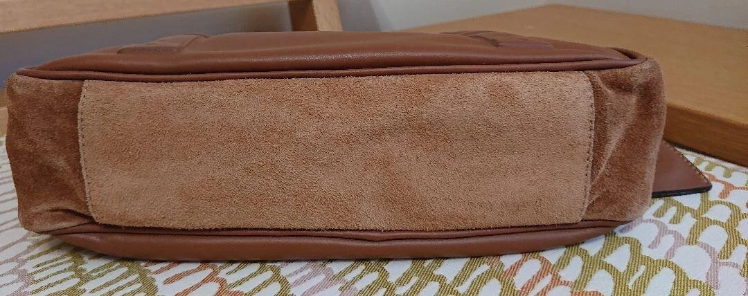 Picture 4 of 9