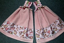 2 Double Crochet Premium Thick Oversize Towels ~ CUTE PIGGIES TOSS