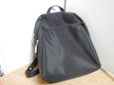 schwarzer Rucksack von FABIANI mit langen Trägern