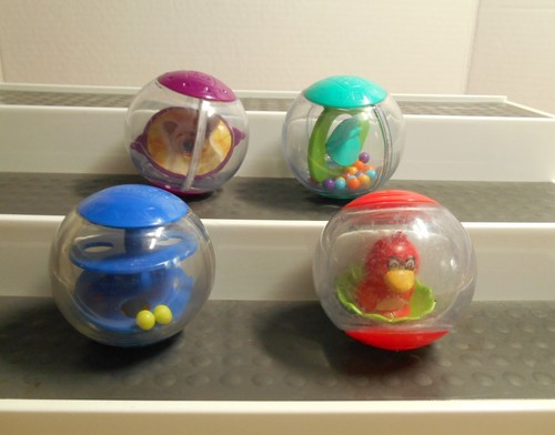 Baby Einstein Roll a Round Sensory Balls Lot of 4 O92