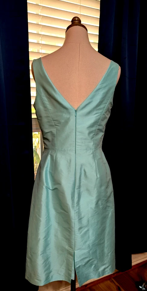 Vestido de cóctel Alfred Sung para mujer talla 10 verde menta cuello en V sin mangas satinado Foto 2 de 4