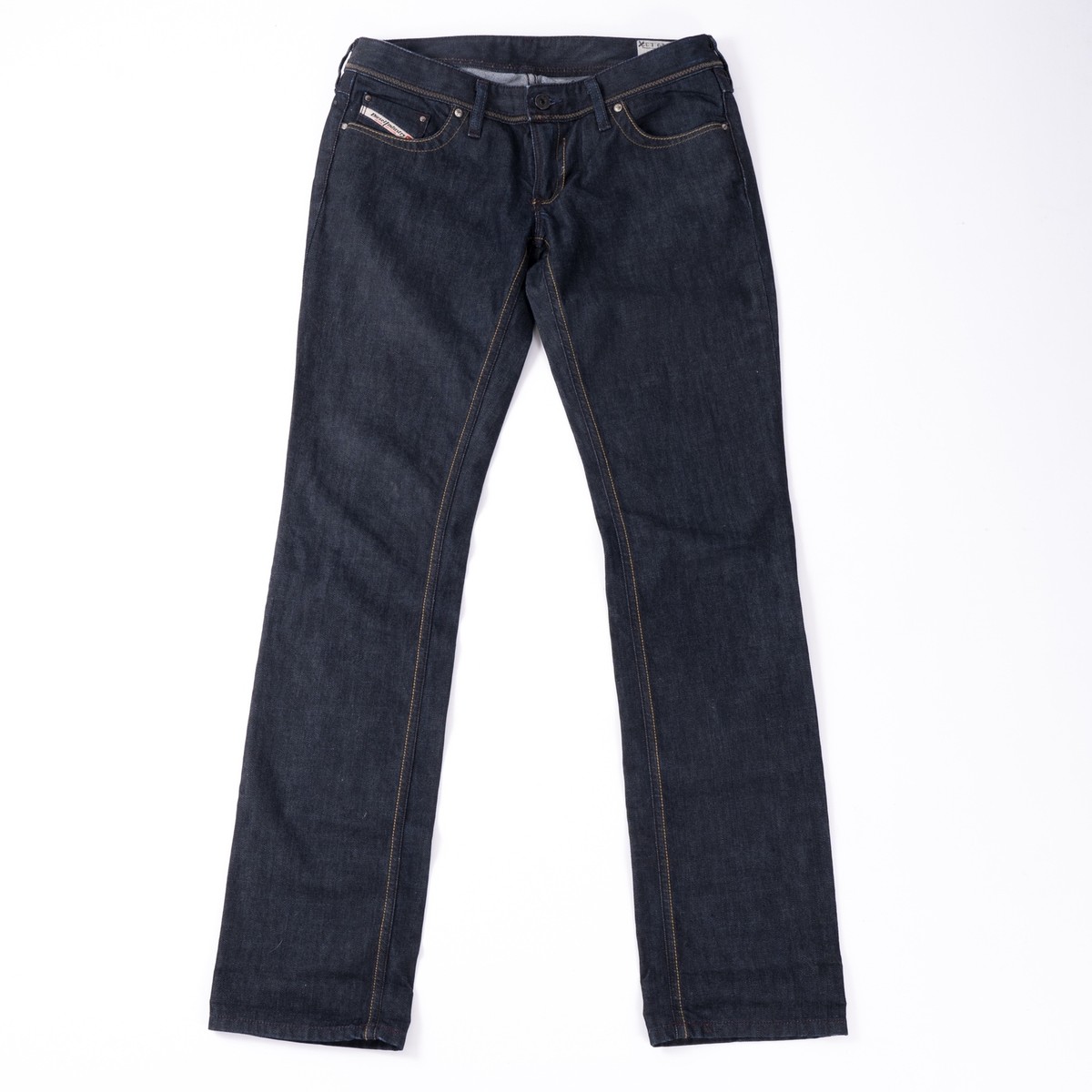 NWOT Diesel Dark Wash Denim Cotton Straight Leg Zip Pockets NWOT Diesel Dark Wash Denim Cotton Straight Leg Zip Pockets