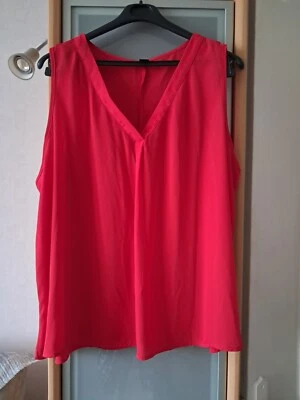 Tunique neuve taille 50-52 rouge - Photo 1/3