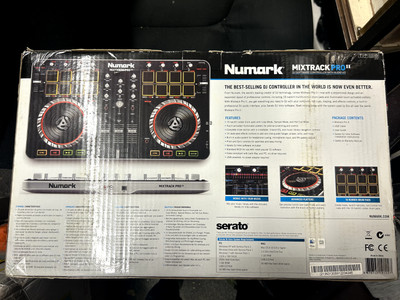 Numarck MaxPro- DJ Controller software with audio