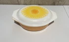 PYREX  Sunflower Casserole Dish 1 1/2 QT Made In USA  Vintage