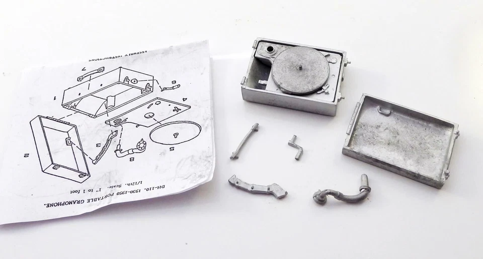 Melody Jane Dolls House 1920's Portable Gramophone Kit 1:12 Scale Model Metal - Image 2 of 4