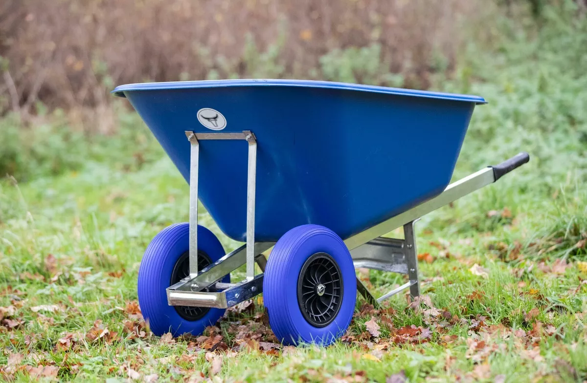 200 l twin wheelbarrow deals