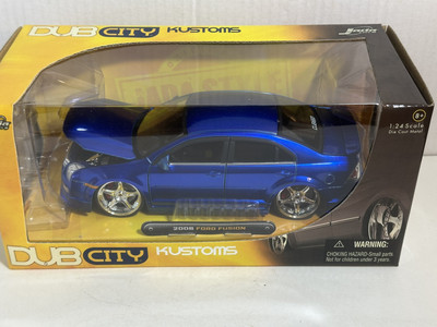JADA DUB CITY KUSTOMS 2006 FORD FUSION BLUE 1:24 DIECAST MODEL CAR