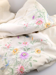 VTG Cotton Tablecloth Hand Embroidered Cut Outs Pastel Floral Heart 100"x62"