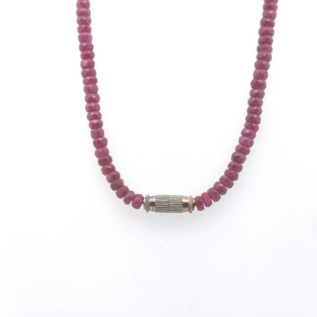 Estate Ruby Bead Necklace - image 4