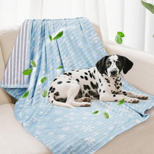Dog Cooling Blanket Lightweight Self Cooling Blanket Bed Cover for Small Medi...