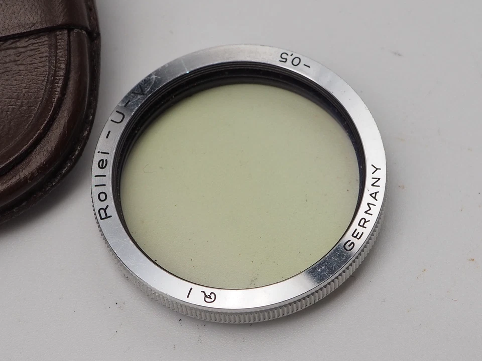 Rollei F&H Bay 1 UV filter R1 fits Bay I Rolleicord, Rolleiflex T camera - Image 2 of 4