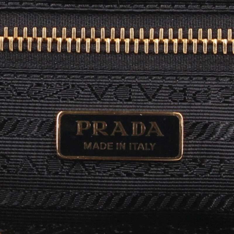 Prada Re-Nylon Triangular Pattern Pouch Men 19cm … - image 6