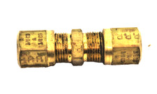 Parker Hannifin brass DOT-approved air brake compression union 3/8" New