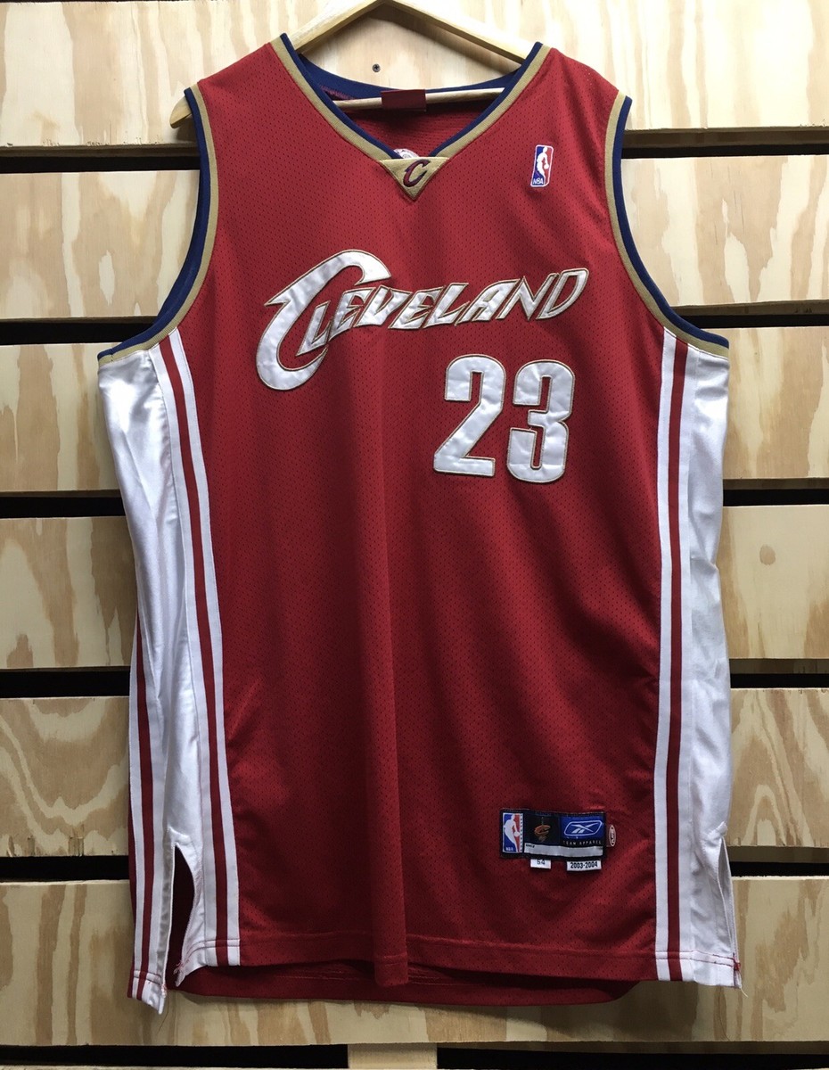 VIntage NBA Reebok Cleveland Cavaliers LeBron James Jersey 54 SEWN
