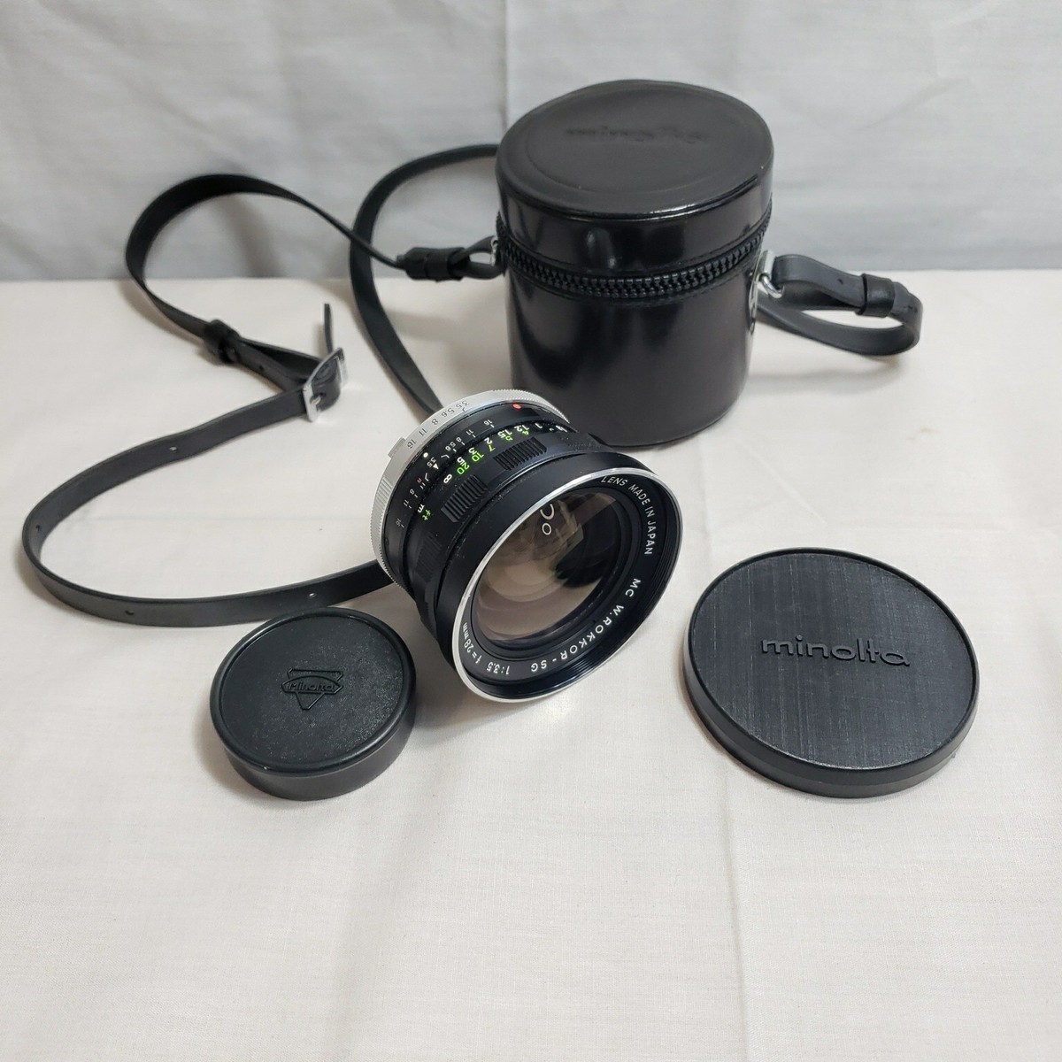 Vintage Minolta MC W.Rokkor-SG 1:3.5 f-28mm Lens VGC Leather Case