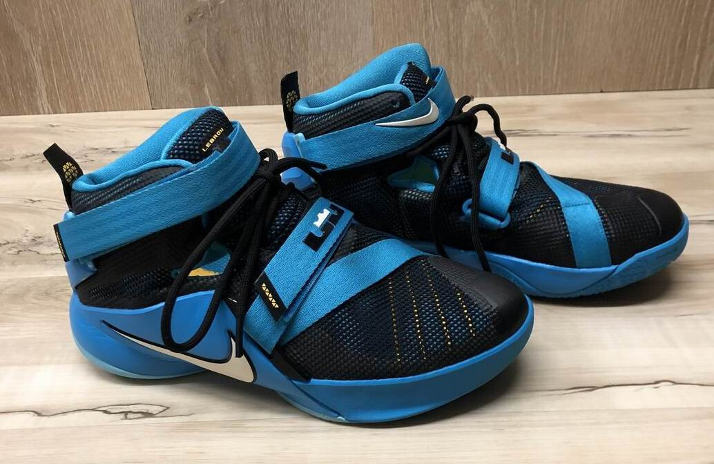 【最終値段・新品】NIKE Lebron Soldier IX TB Amazon.com: NIKE Lebron Soldier IX TB (10 M US), W/Rojo