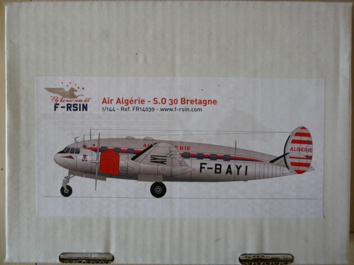 PLATZ 1/144 F/A-18A Hornet Royal Australian Air Force Lot de 2 maquett