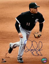 Top 10 Omar Vizquel Baseball Cards 28