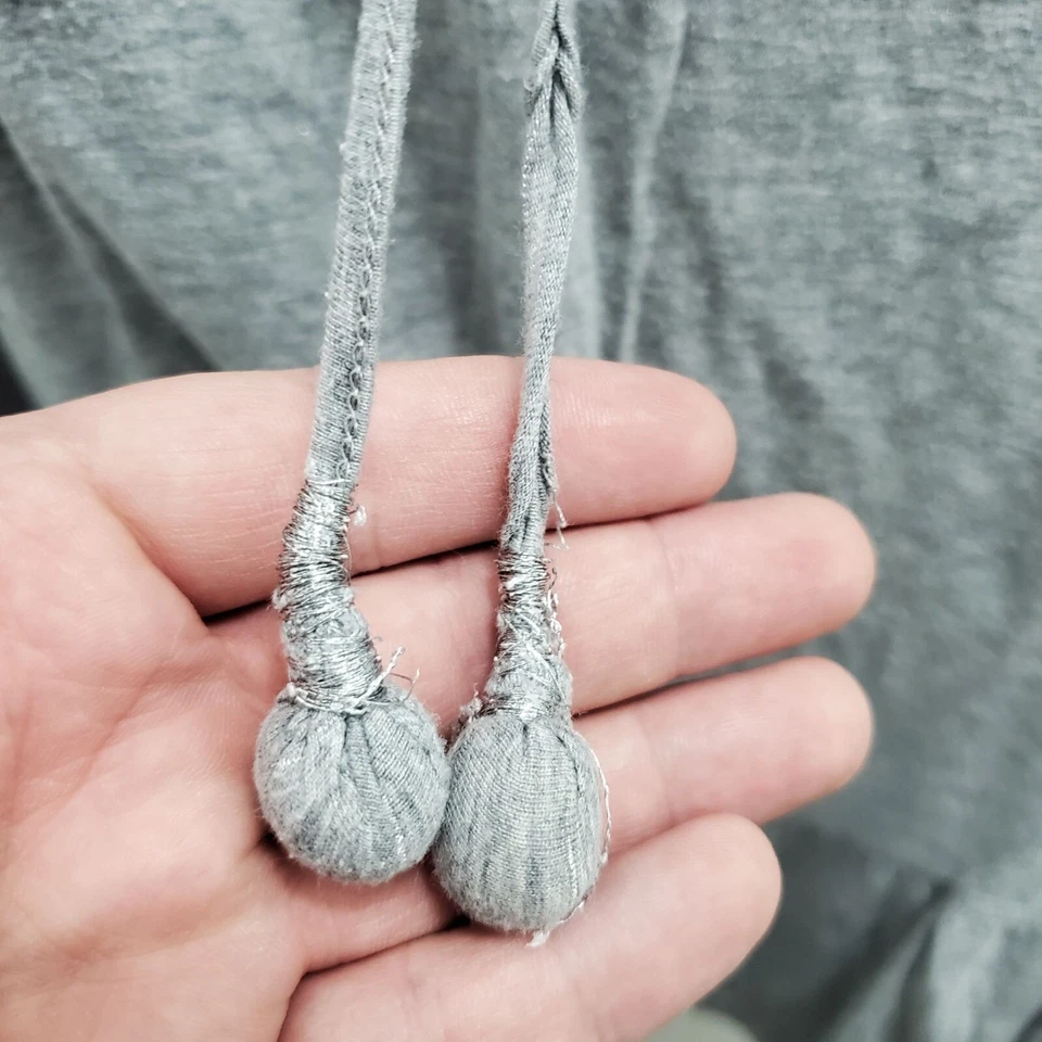 Vestido recto Juicy Couture para mujer Petite Y2K gris metálico a rayas cuello atado P Foto 2 de 4