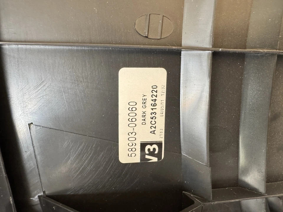 TOYOTA AURION AIR VENT, REAR, GSV40R, 2006-2011 - image 3 of 3