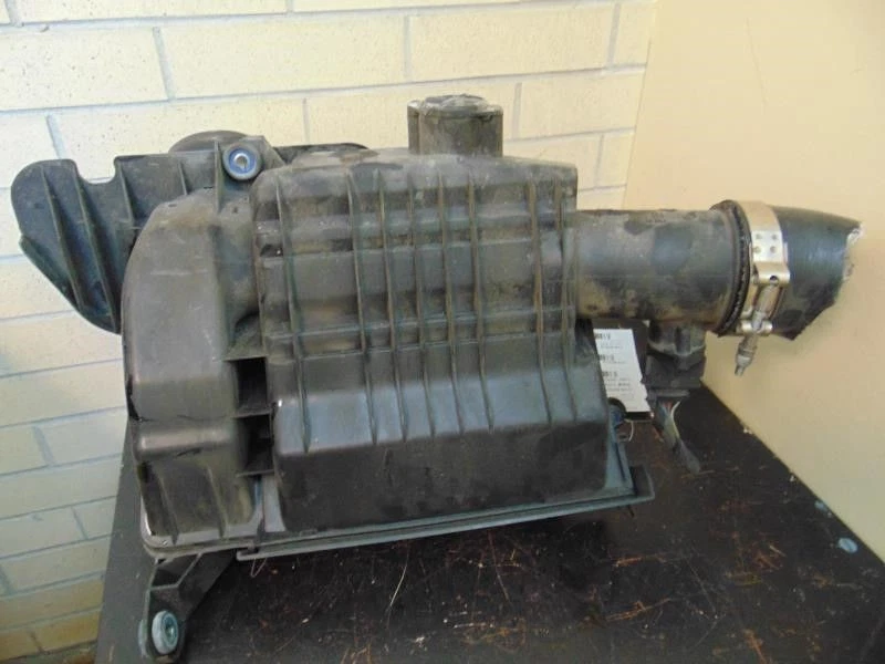 Air Cleaner Fits 98-04 PORSCHE BOXSTER 1719973 Foto 2 de 4