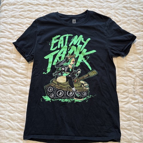 WWE - Camiseta Shotzi Blackheart “Eat My Tank”) (Mediana, Negra) - Imagen 1 de 4