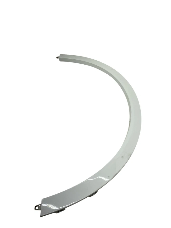 2019-2024 BMW X7 G07 REAR LEFT FENDER FLARE WHEEL ARCH MOLDING | WHITE (300) - Image 4 of 4