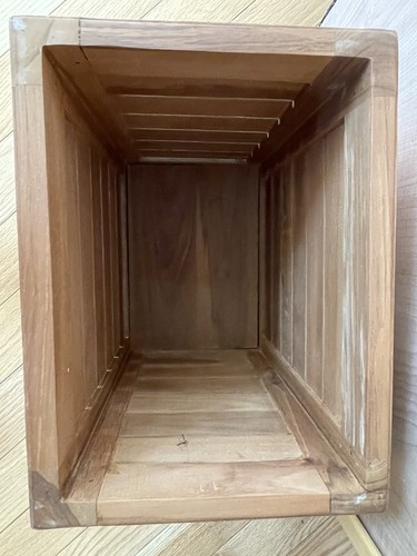 Aqua Teak Spa Waste Basket Teak Wood - Excellent - Picture 8 of 8