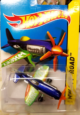 HOT WHEELS 2014 HW OFF-ROAD MAD PROPZ HW DAREDEVILS