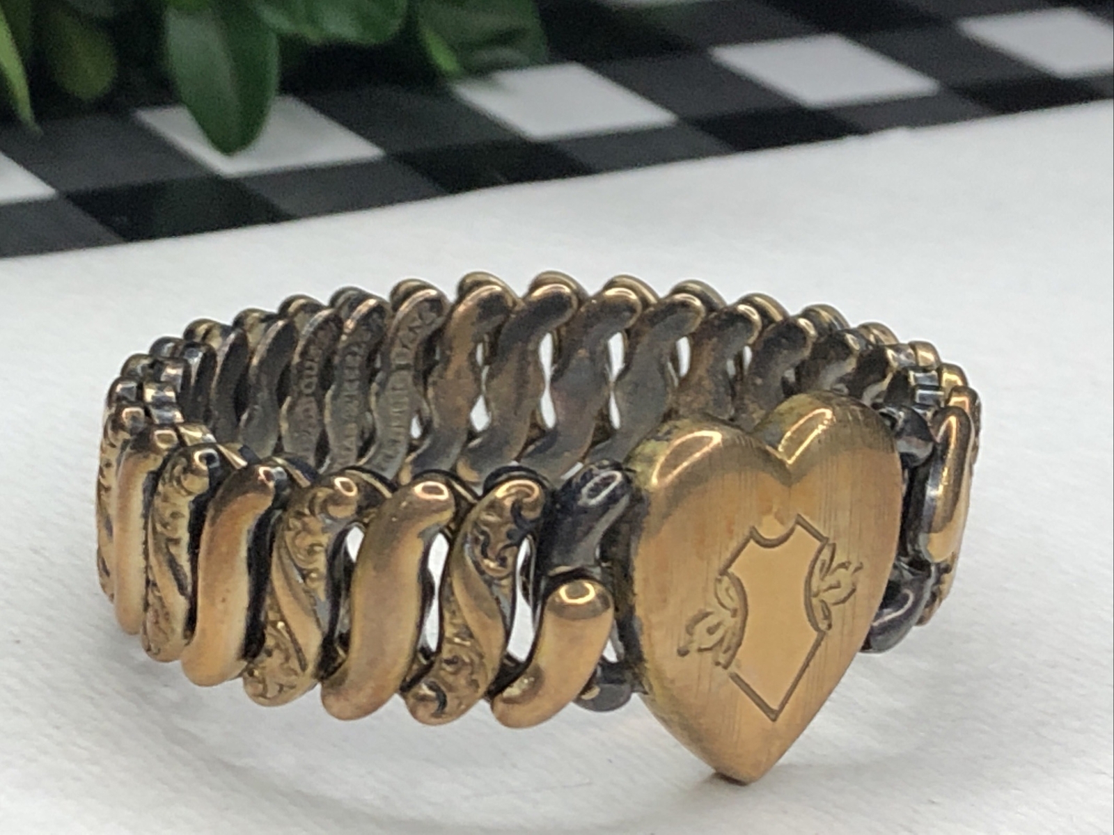 Vintage American Queen Pitman & Keeler Stretch Expansion Bracelet