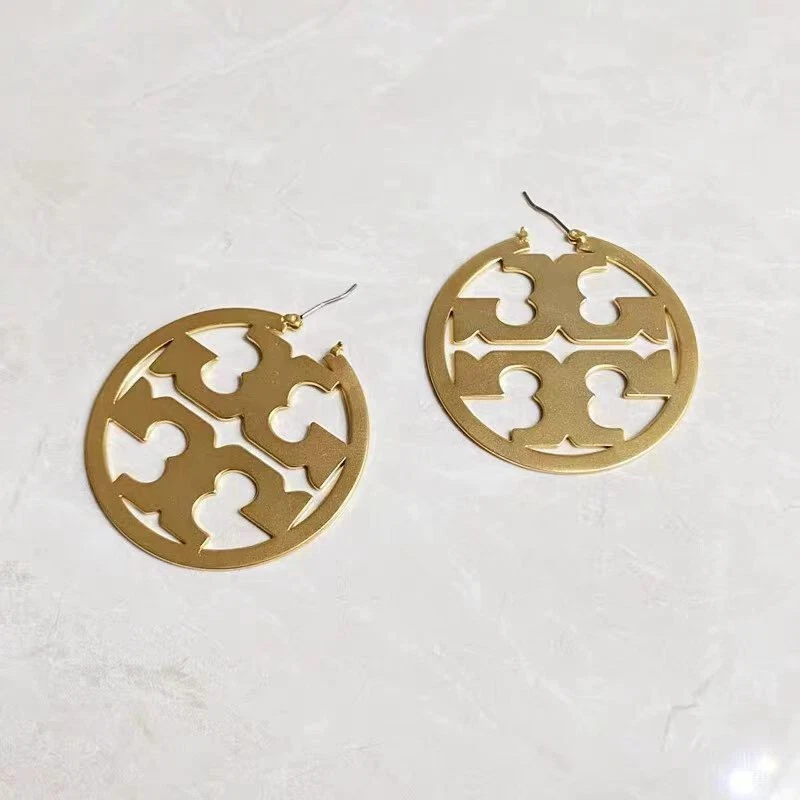 Tory burch Miller  Matte Gold Hoop Earrings 18K Gold-Plated  With dust bag - Image 2 of 3