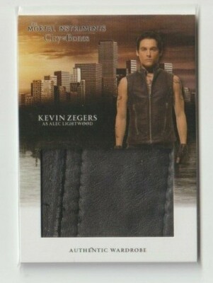 Mortal Instruments City of Bones Costume Trading Card #W-KZI Kevin Zegers (C)