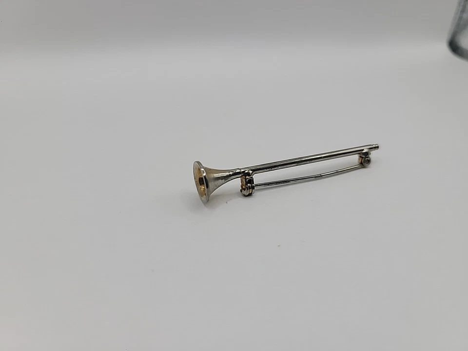 Broche prendedor cuerno instrumento tono plata joyería disfraz vintage Foto 4 de 4