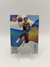 2018-19 Panini Status - Rookies 2 Trae Young #192 (RC)