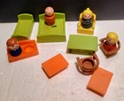 13 pcs Vintage Fisher Price Little People Orange Tables Chairs Bed chairs 4 figs