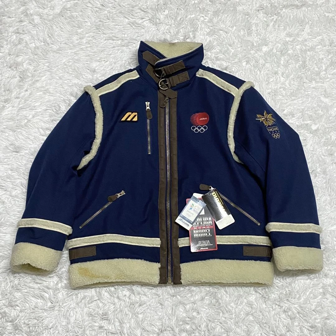 Preços baixos em Japão Masculina Roupas e Souvenirs para fãs de