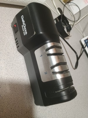 Chef's Choice 250 Hybrid Diamond Hone Electric Knife Sharpener