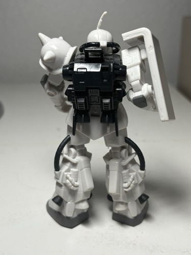 Gundam " MS-06R-1 S.Matsunaga use ZAKU II " Actionfigur Statue - Bild 3 von 6