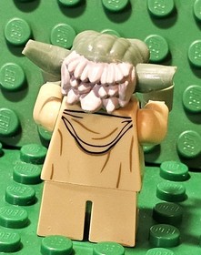 Lego Star Wars Minifigure Yoda sw0219 Nice from Sets 7964, 8018