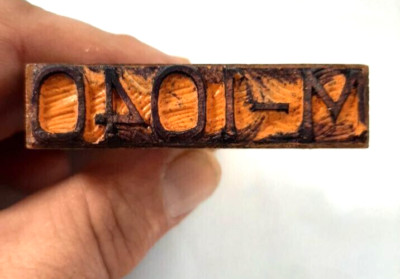 Vintage M-1040 Wooden Stamper will add a unique touch to your designs