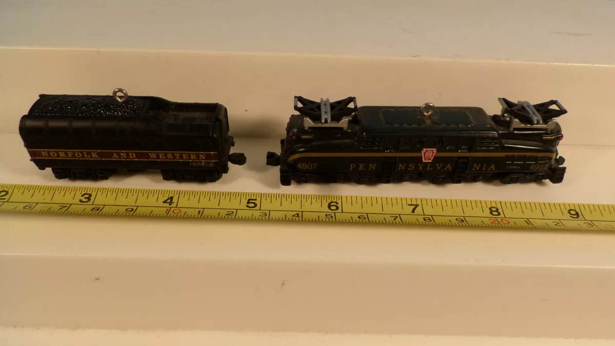 2 Lionel Train Ornaments Hallmark Metal eBay