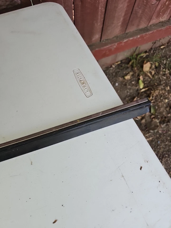 1989 年沃尔沃 240 244 轿车前 D.S. 芬达装饰腰带 — 第 2/4 张图片