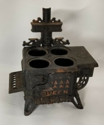 Vintage Salesman Sample Cast Iron QUEEN Kitchen Stove Oven