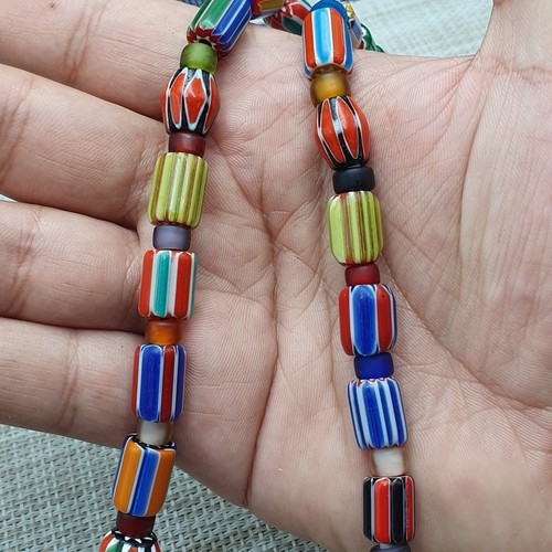 Vintage Venetian African Style Glass Chevron Beads Long necklace - 第 7/13 張圖片