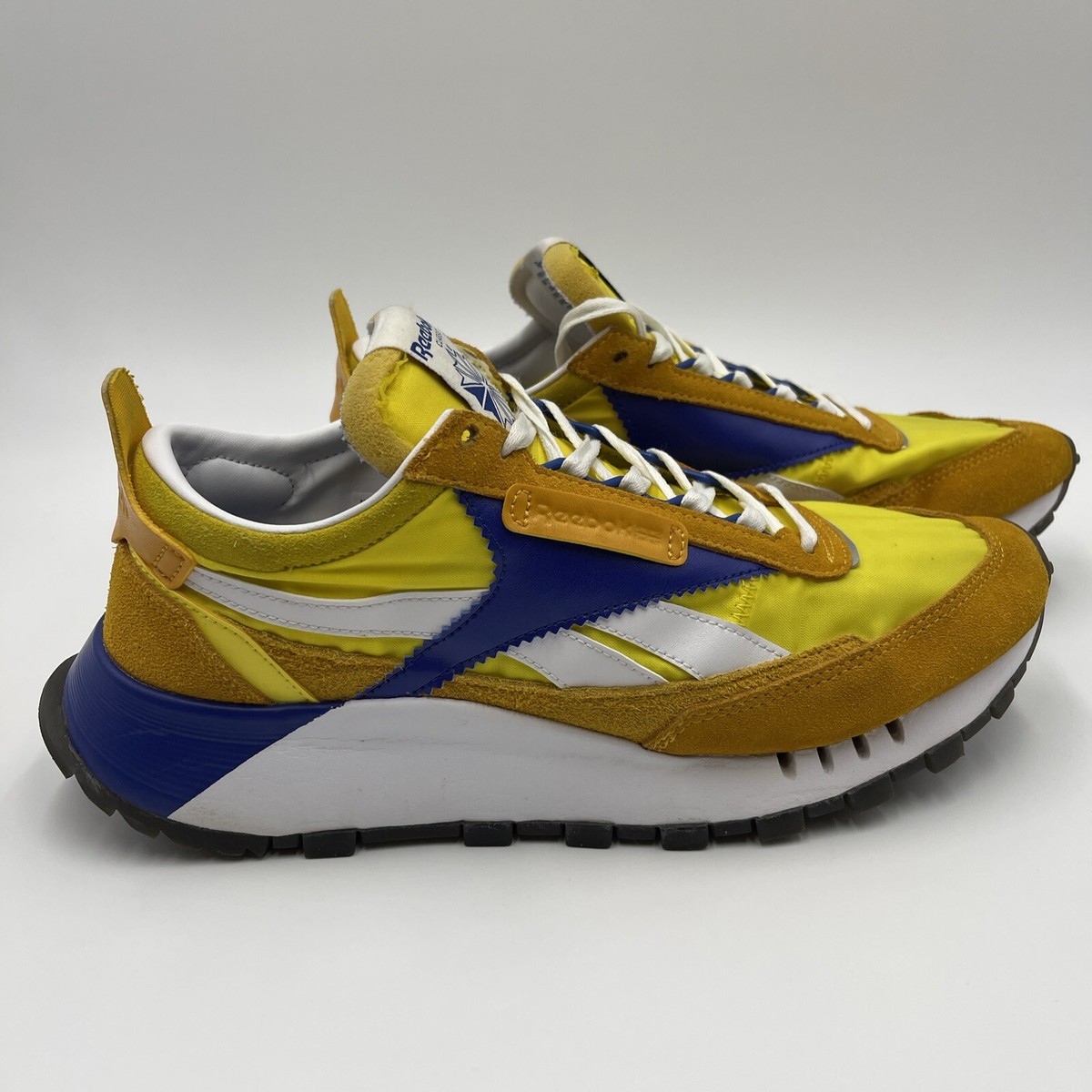 Size 10 - Reebok Classics Legacy Collegiate Gold Yellow 2020‎ Running Shoe #022 Size 10 - Reebok Classic Leather Legacy Collegiate Gold  main image 2