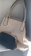 BORSA A SPALLA + BORSELLINO