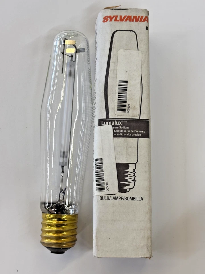SYLVANIA LUMALUX HIGH PRESSURE SODIUM ET18 LIGHT BULBS -LOT OF 2- - Image 2 of 4