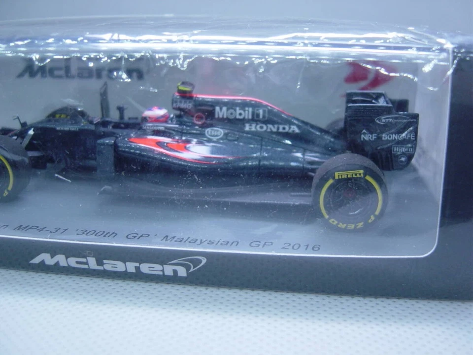 spark 1/43 McLaren MP4-31 GP della Malesia '300th GP' #22 Jenson Button McLaren - Immagine 4 di 4