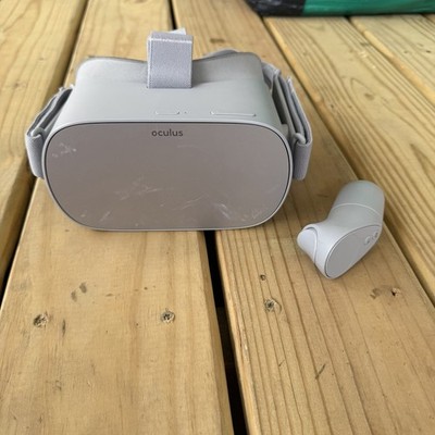 Oculus Go Standalone Virtual Reality VR Headset 64Gb -Excellent Condition, Used